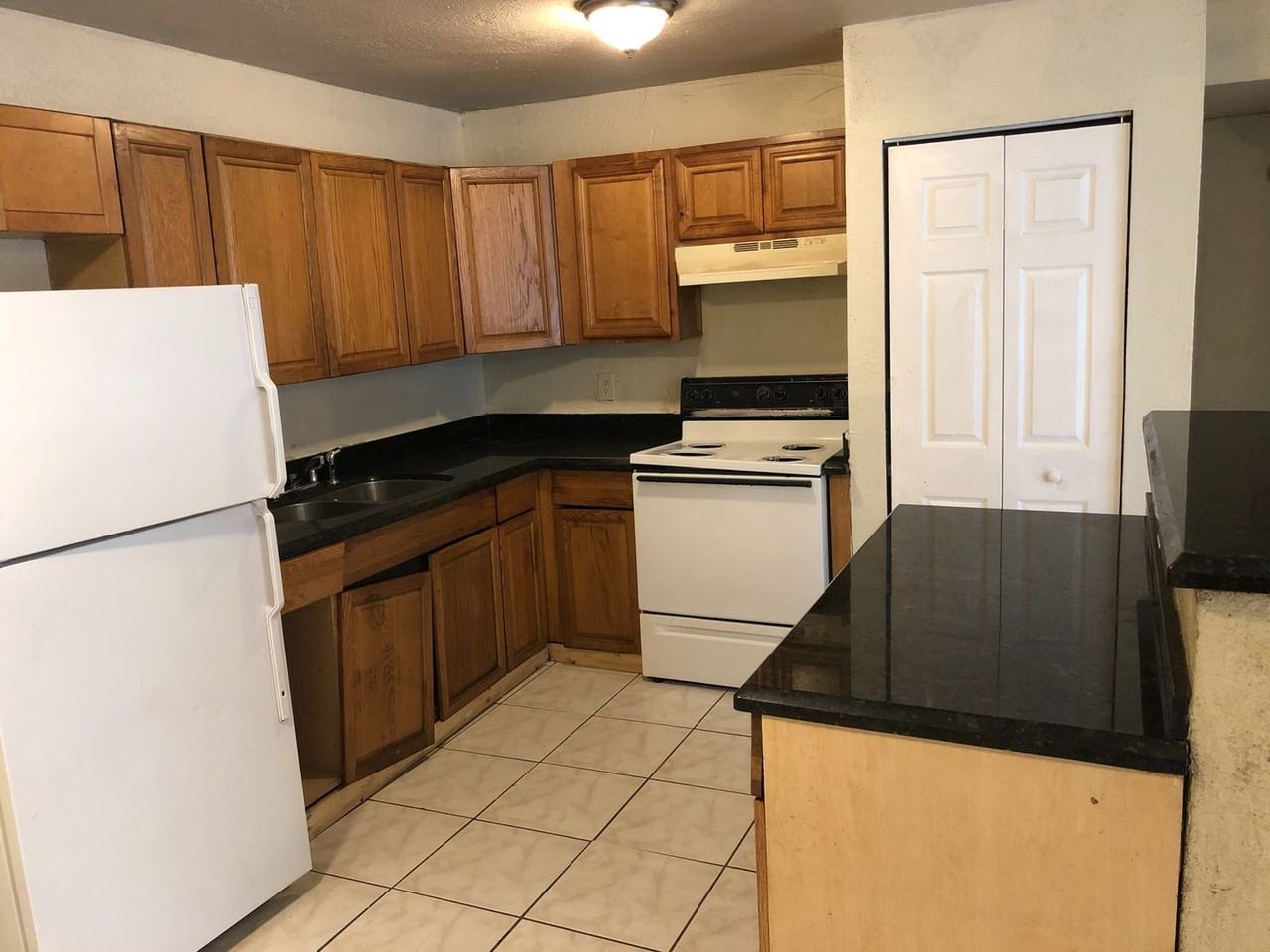 5314 Nw 24th St #143 - Photo 5 of 5