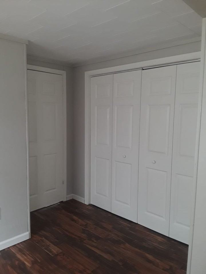 255 Elmore St - Photo 5 of 11