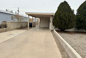 featured image of 409 Garcia St Ne