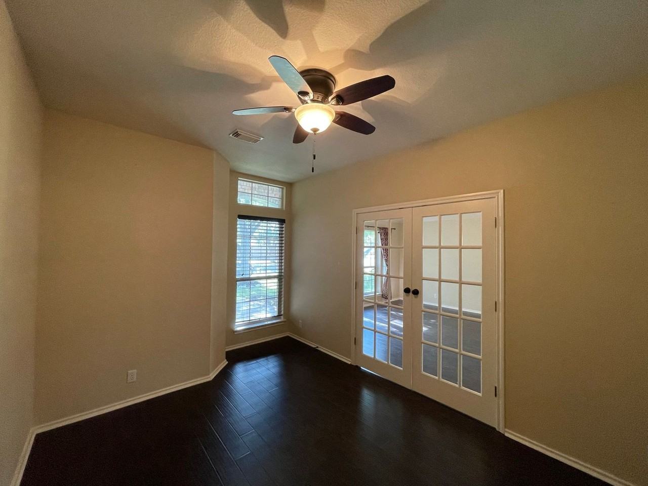 4415 Hunters Lodge Dr - Photo 7 of 35