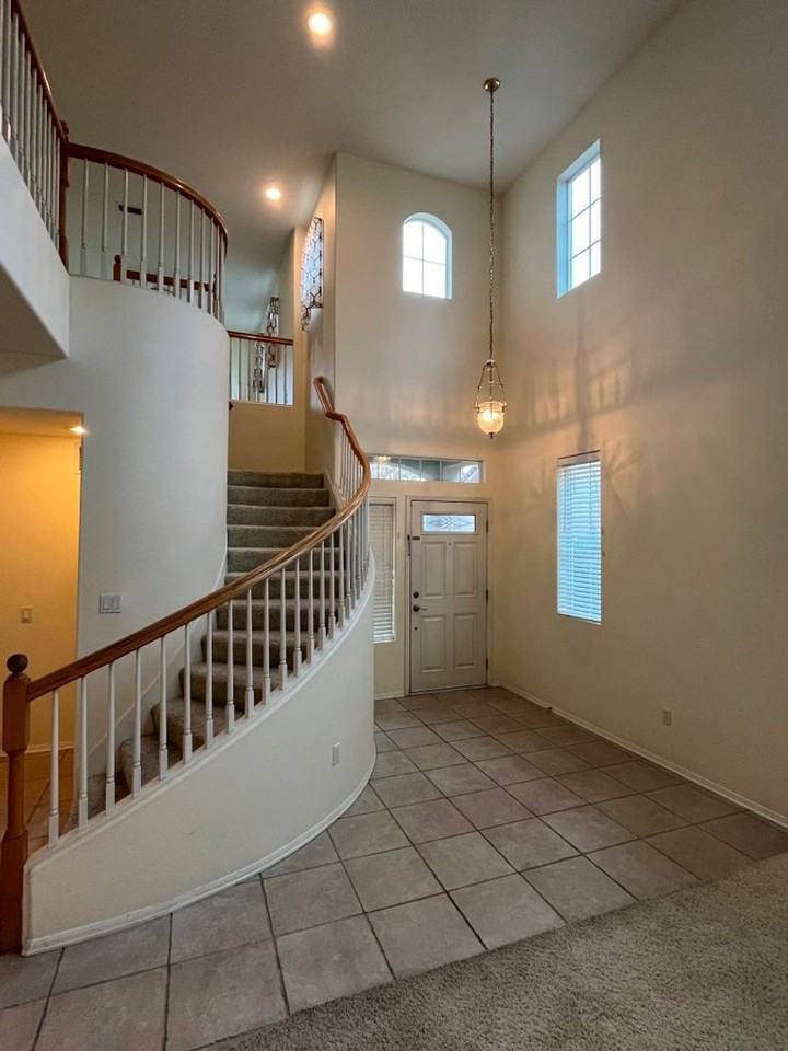 11205 Salerno Way - Photo 2 of 33