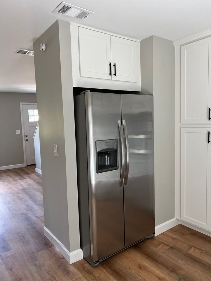 3459 Bloomingdale Rd #2 - Photo 3 of 20