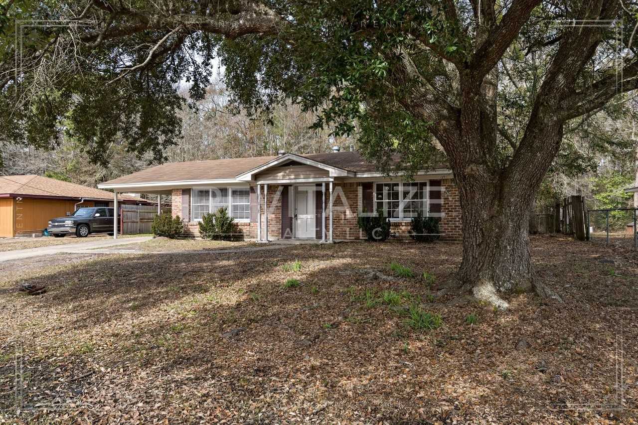 1258 E Charmaine Cir - Photo 2 of 31