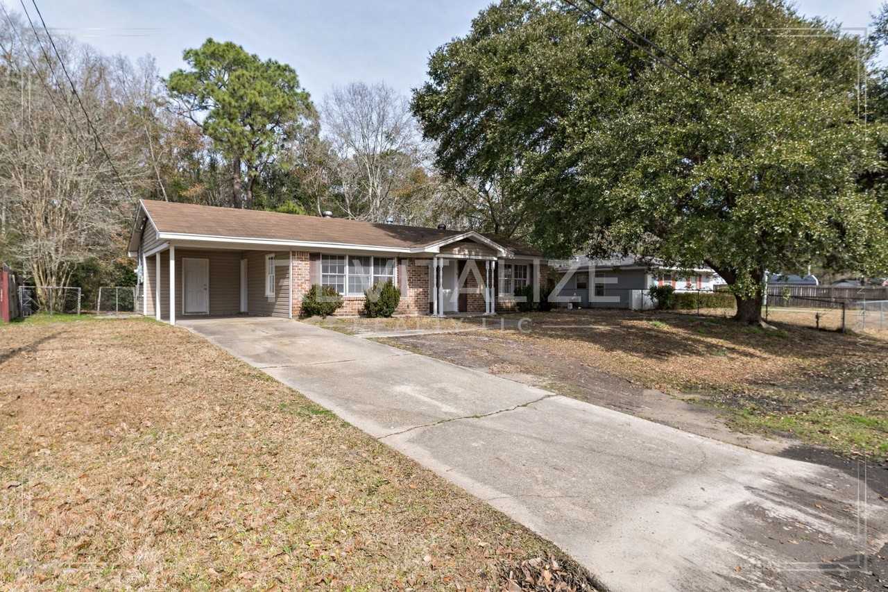 1258 E Charmaine Cir - Photo 3 of 31