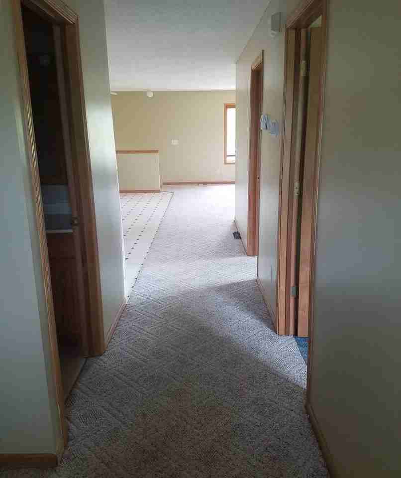 327 24th St Nw - Photo 3 of 10
