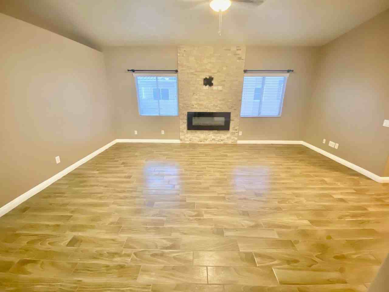 2000 Turquoise Ridge St #204 - Photo 3 of 30