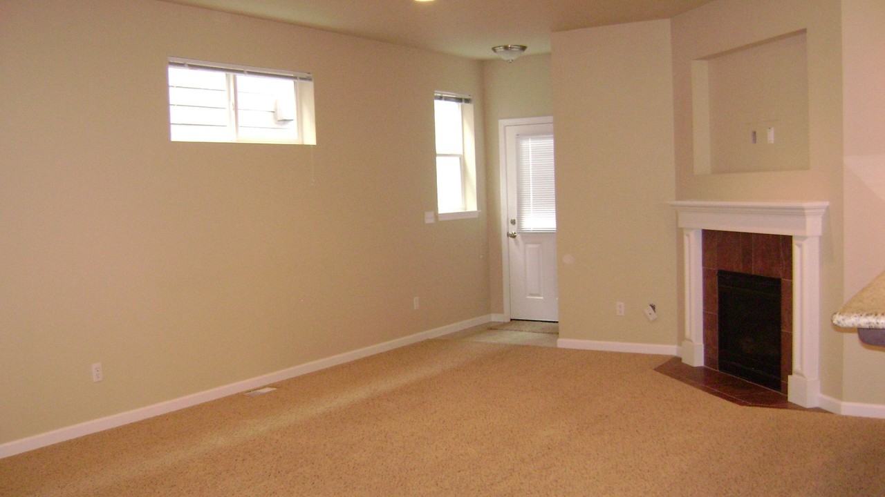 7511 Kodiak Ave Ne - Photo 5 of 7