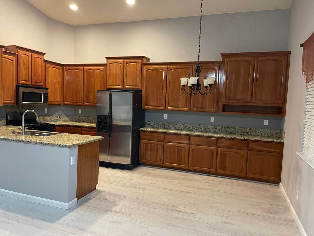 1993 Misty Meadow Dr - Photo 2 of 20