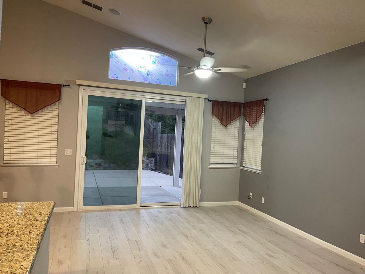 1993 Misty Meadow Dr - Photo 3 of 20