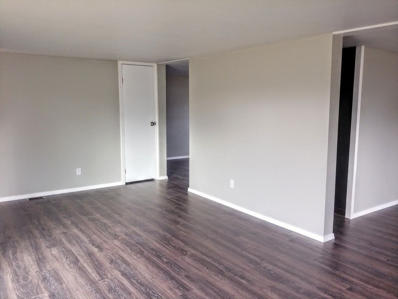 15892 Sunbeam St - Photo 4 of 15