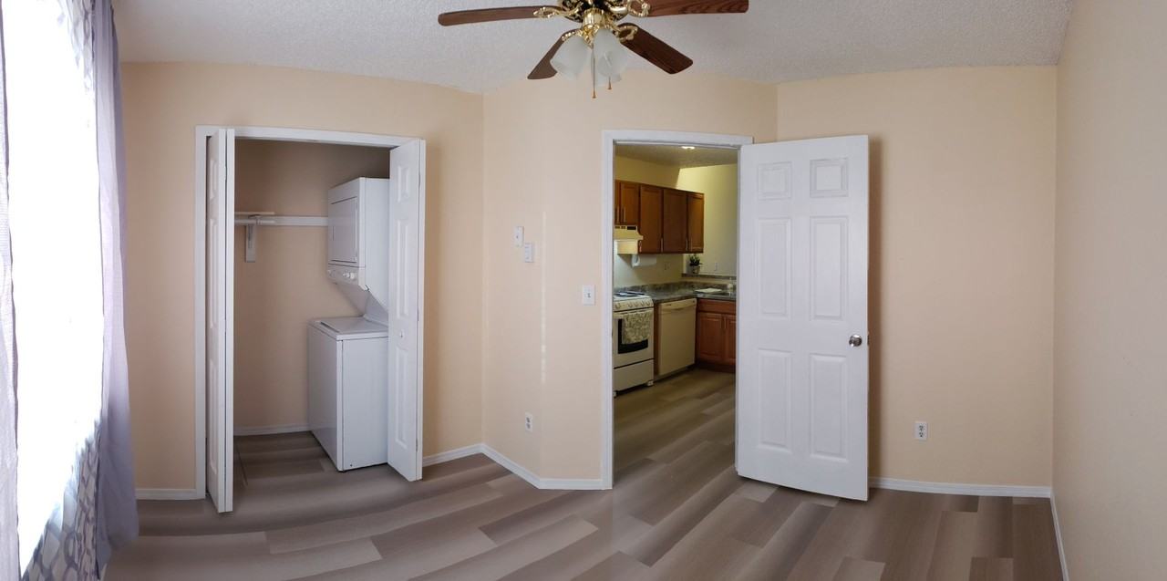 147 Wellington St - Photo 6 of 12