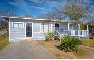 1003 Poinsettia Street - Photo 1 of 1