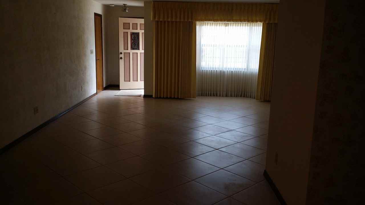 308 American Way - Photo 2 of 9