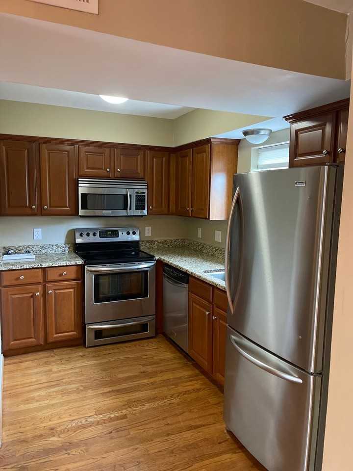 213 Summit Ridge Dr - Photo 5 of 12