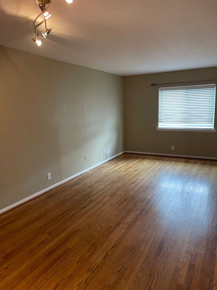 213 Summit Ridge Dr - Photo 7 of 12