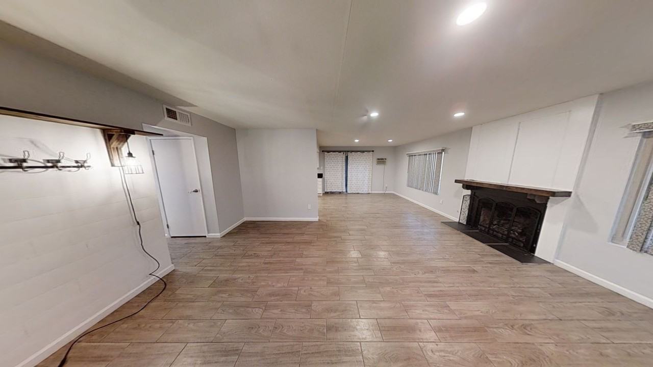 1091 Ardmore Cir - Photo 6 of 24