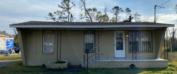 featured image of 2528 Dewey Street