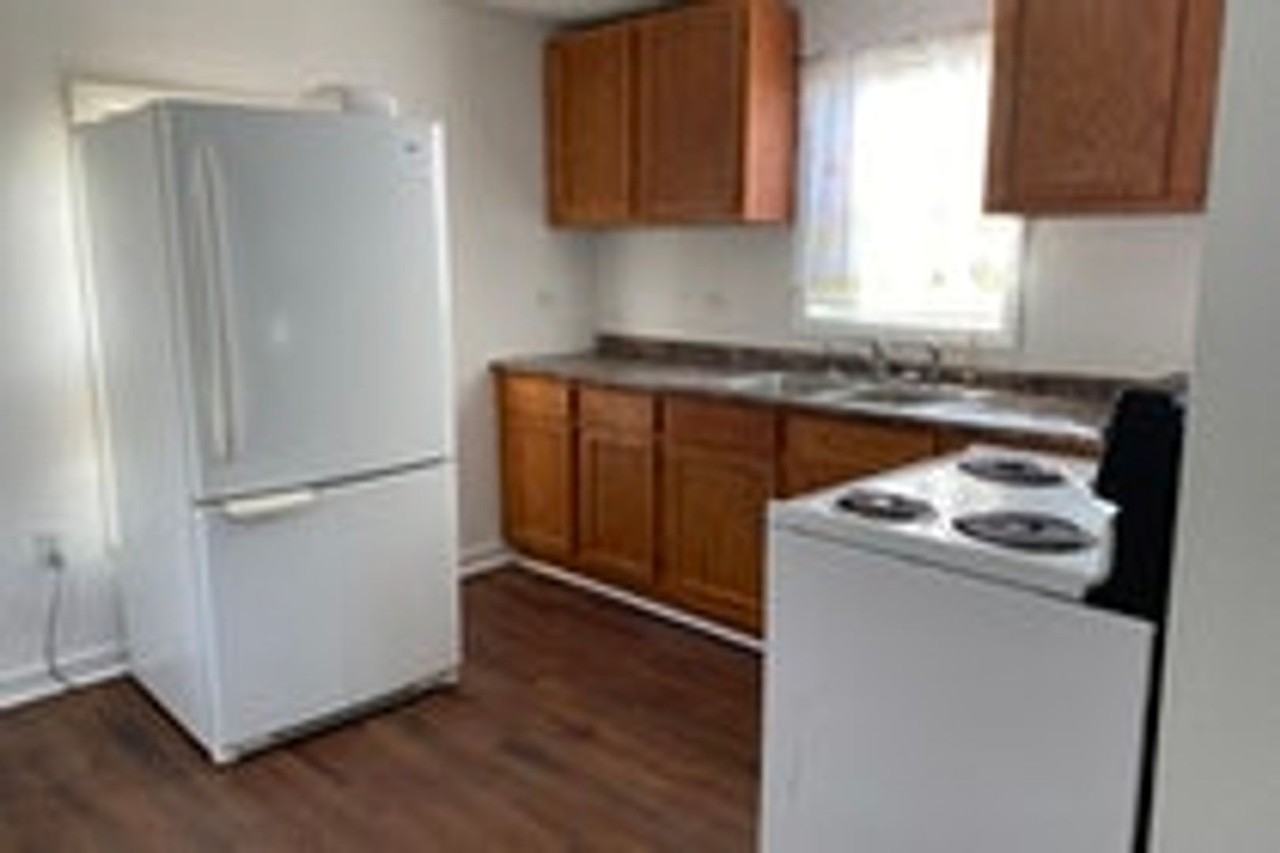 2528 Dewey Street - Photo 2 of 8