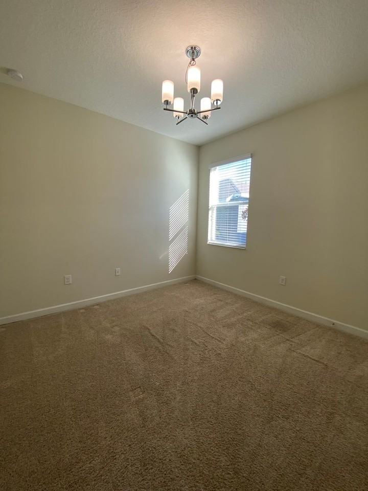 14412 Orchard Hills Blvd - Photo 5 of 20