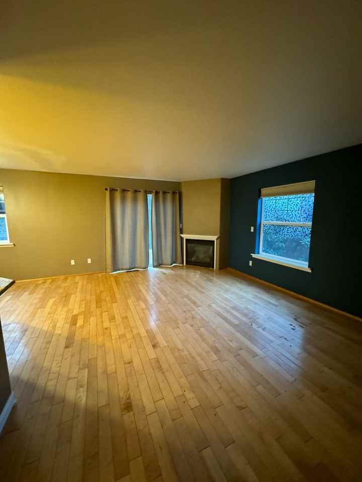 1444 Four Seasons Dr - Photo 3 of 10