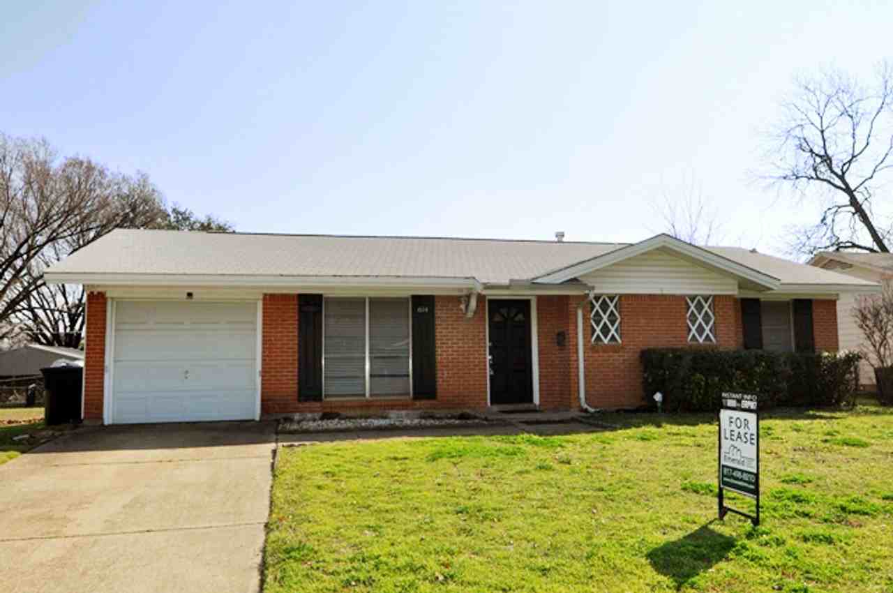 614 Stonewall Dr - Photo 3 of 16