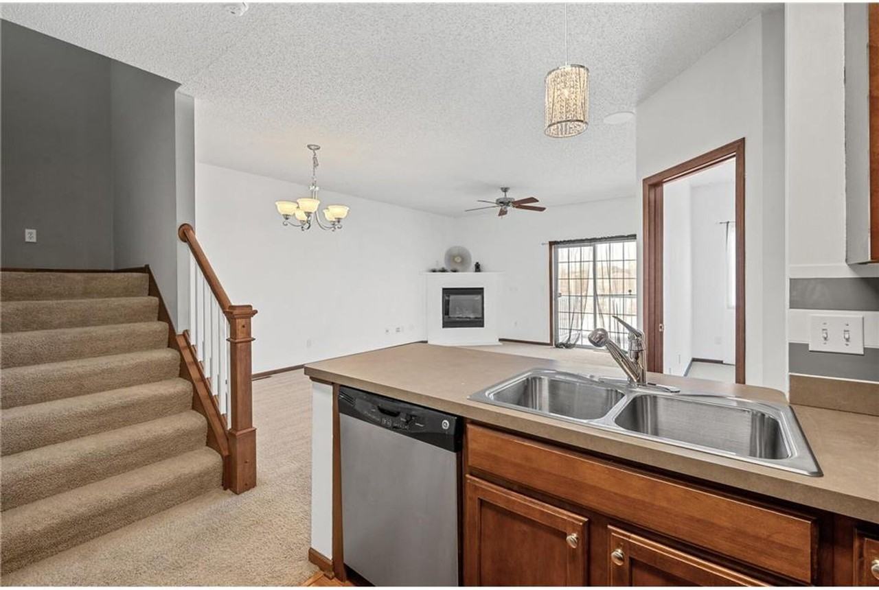 17489 54th St Ne - Photo 5 of 24