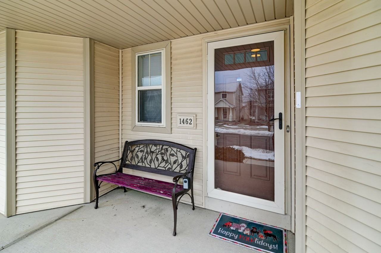 1462 Wild Iris St - Photo 3 of 50