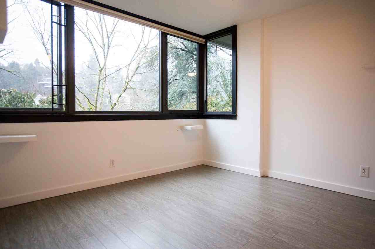2020 Sw Main St #706 - Photo 7 of 16