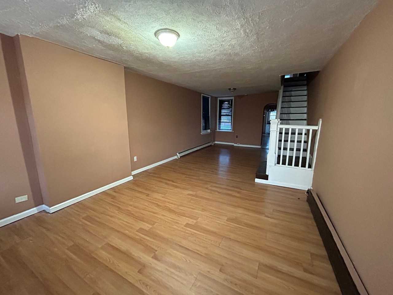 70 Kelsey Ave - Photo 2 of 13