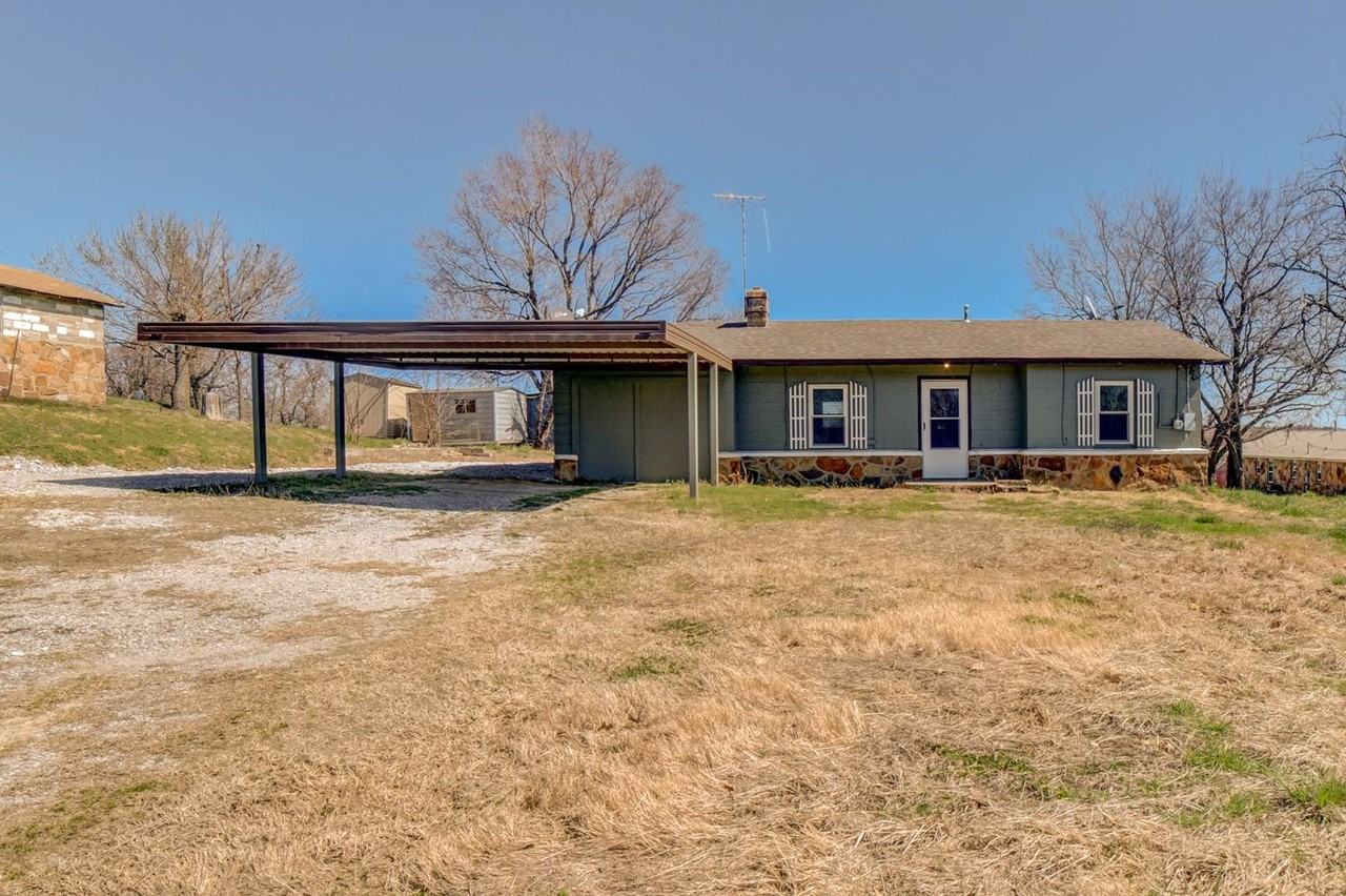 12383 S 289th East Ave - Photo 2 of 23