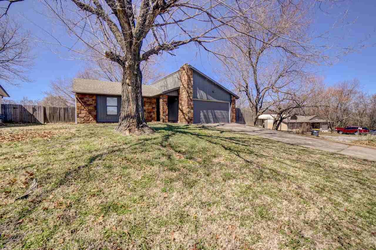 14628 S Xenophon Ave - Photo 3 of 27