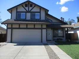 featured image of 2618 Valley Oak Way