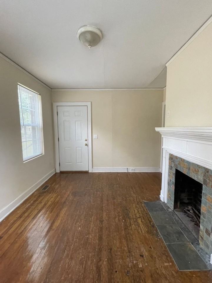 420 Virginia St - Photo 3 of 24