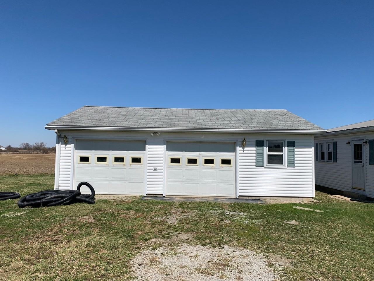 1599 Thomas Rd - Photo 3 of 13