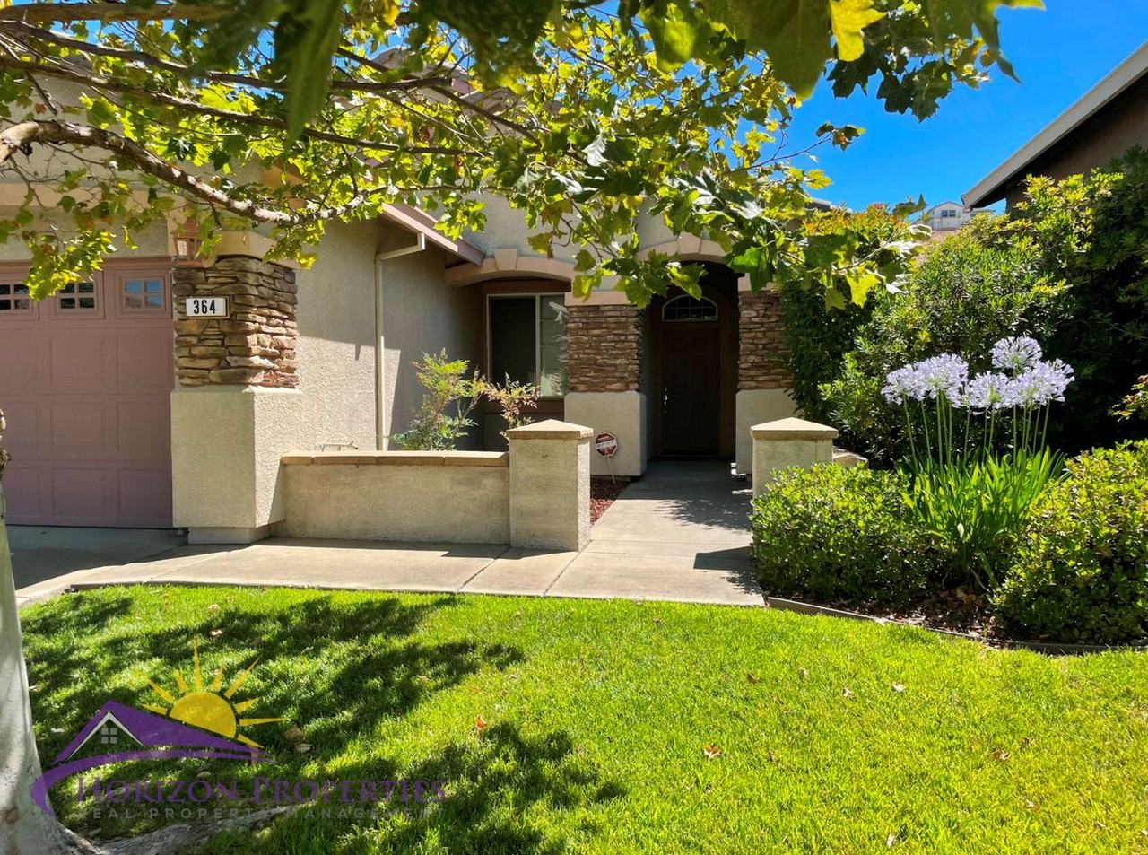 364 Lone Spur Dr - Photo 2 of 27