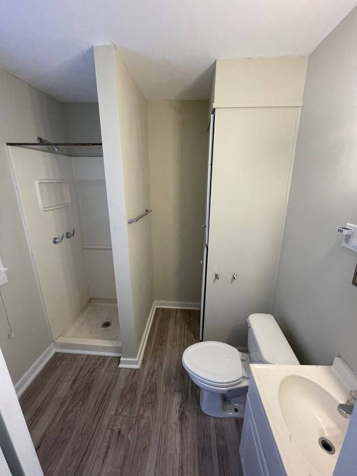 2700 Murray Street - Photo 6 of 7