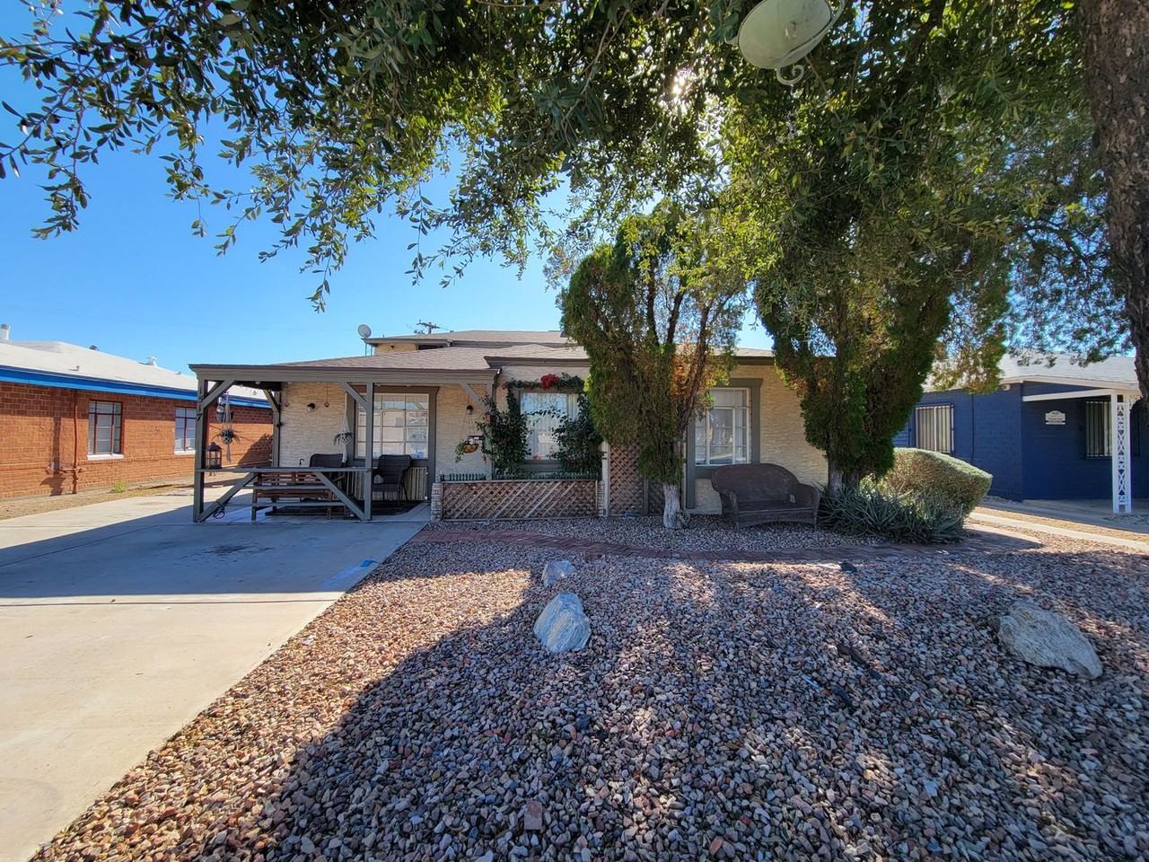 1517 1517 W THOMAS RD #4