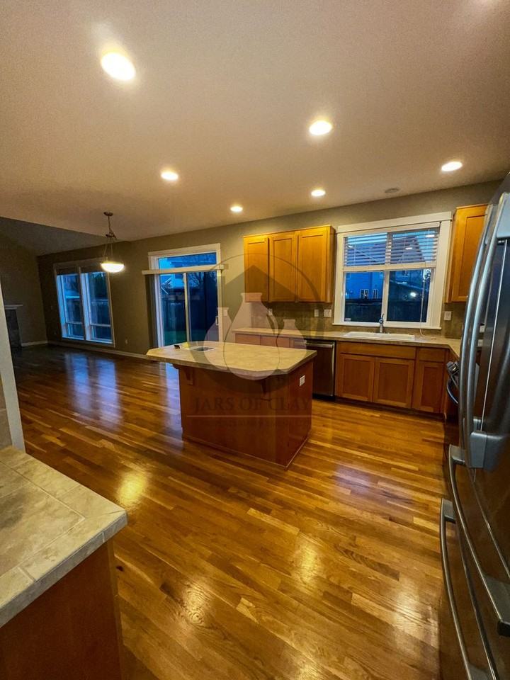 7997 Mykala St Ne - Photo 7 of 24