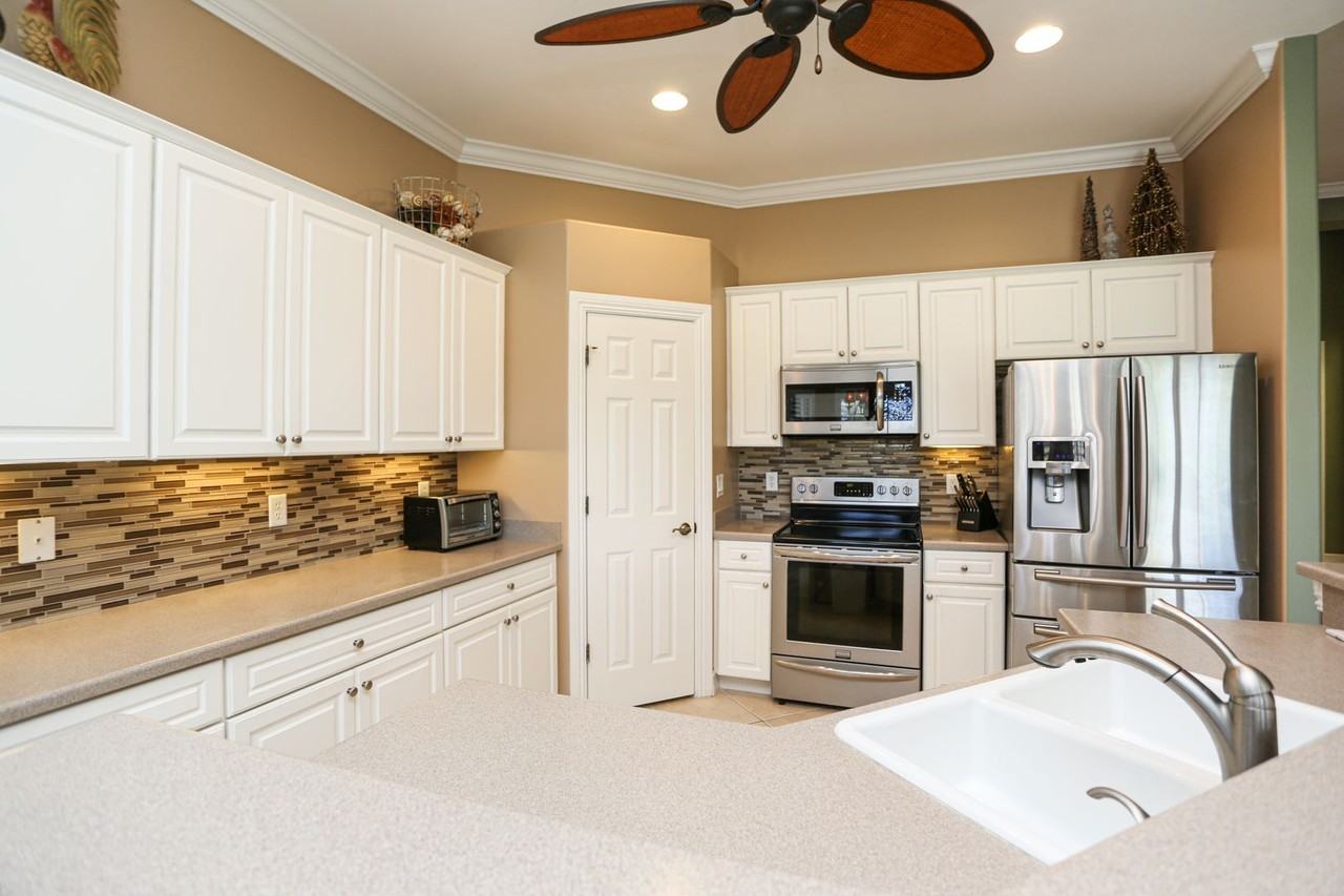 6769 Bent Grass Dr - Photo 2 of 39