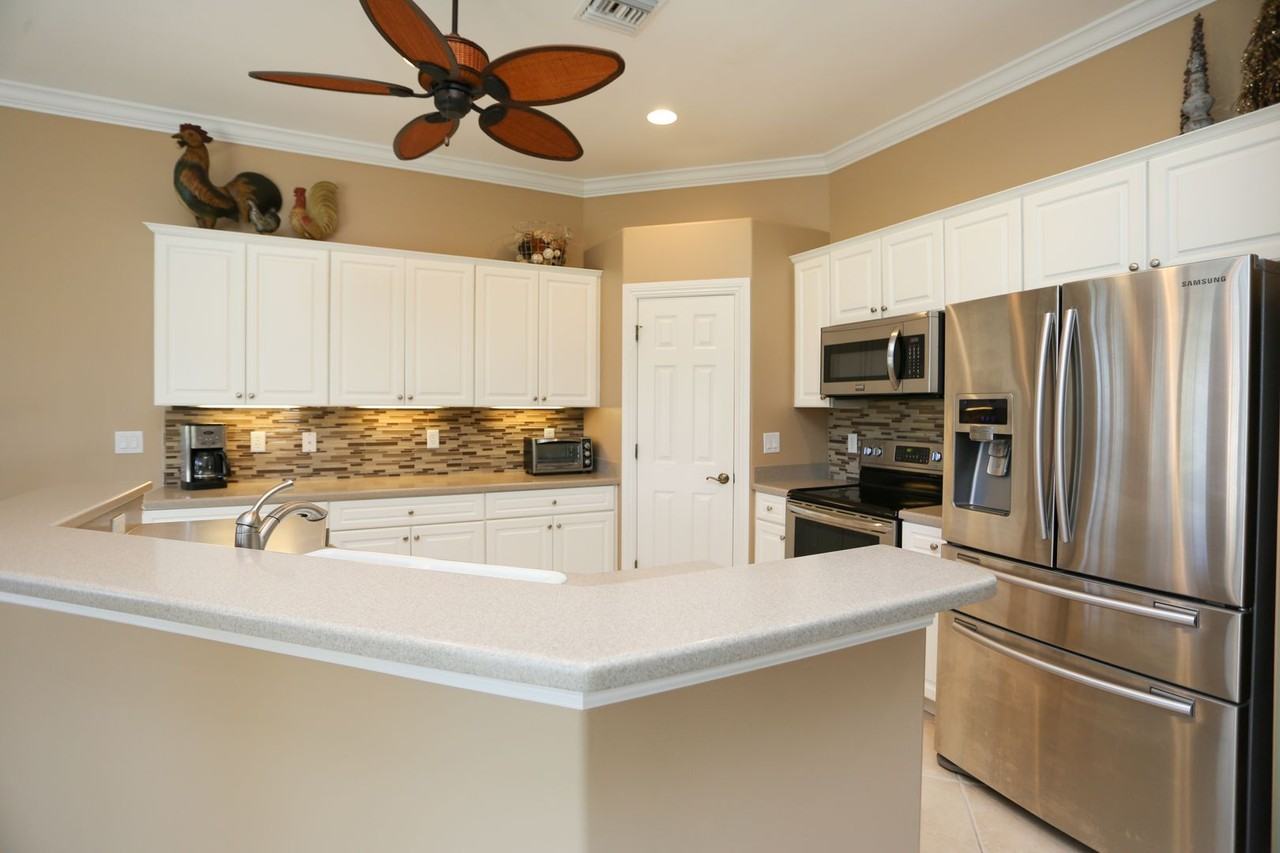 6769 Bent Grass Dr - Photo 4 of 39