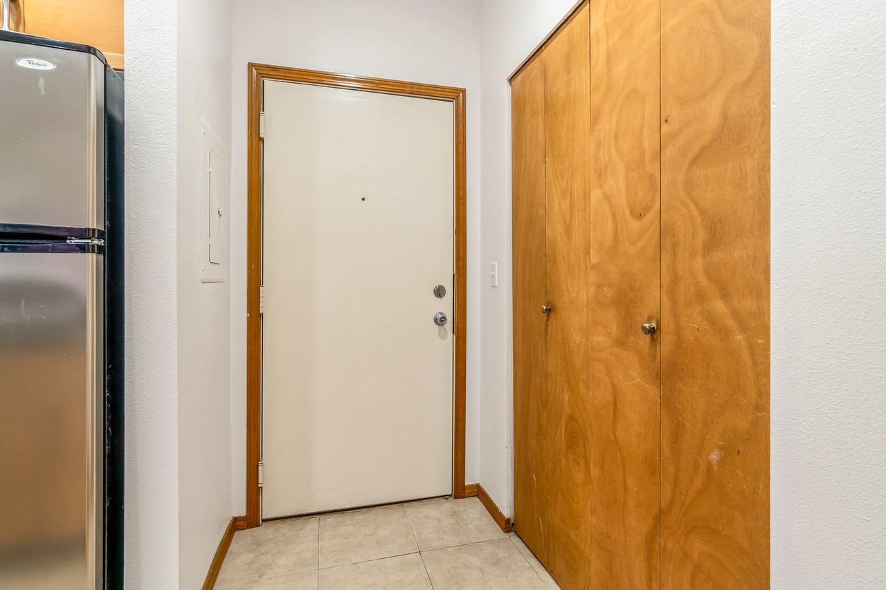 1828 11th Ave #103 - Photo 4 of 14