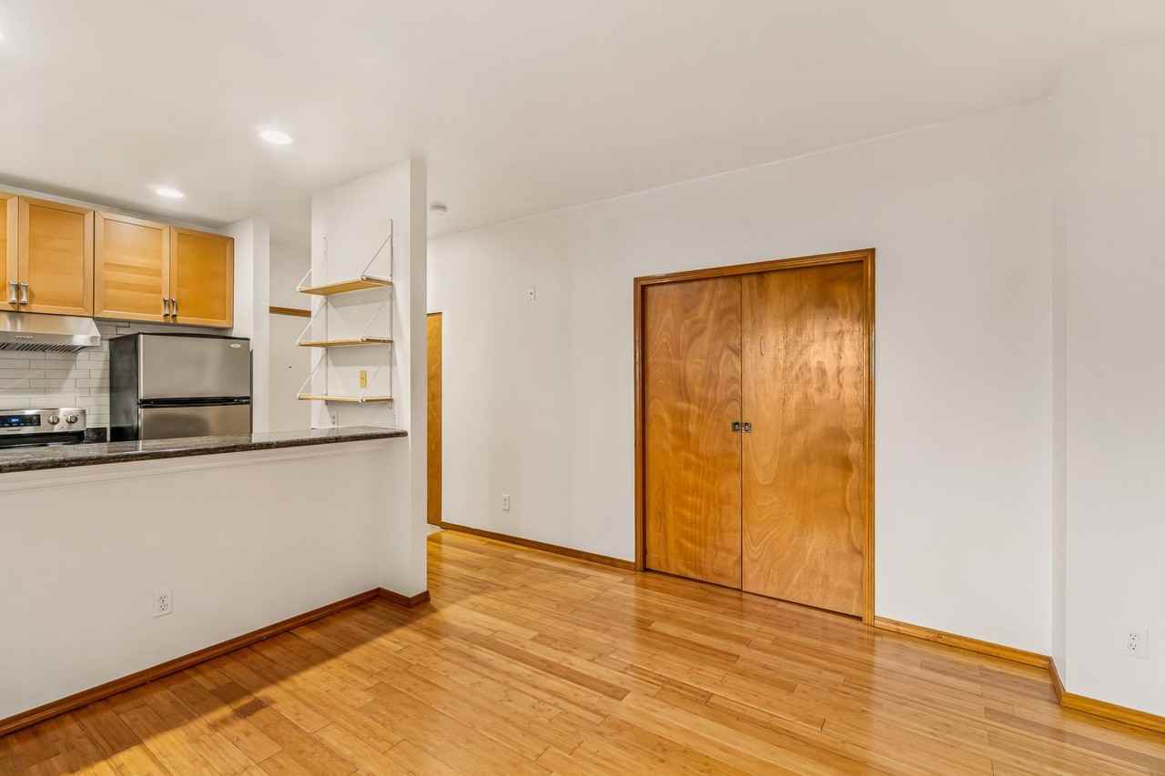 1828 11th Ave #103 - Photo 5 of 14