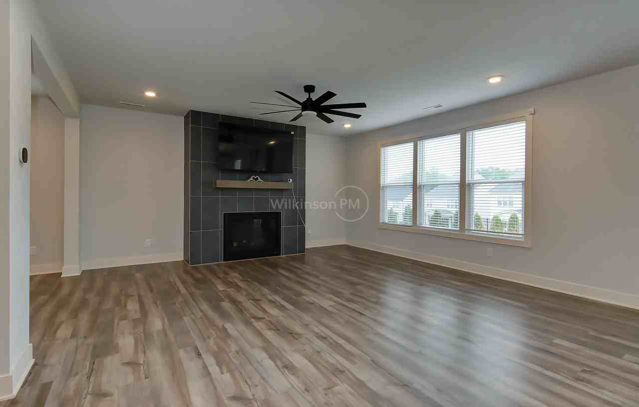 6114 Alsace Ln - Photo 3 of 28