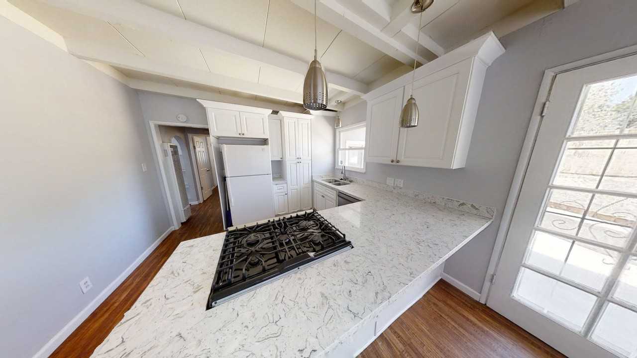 31924 Yucaipa Blvd - Photo 3 of 11