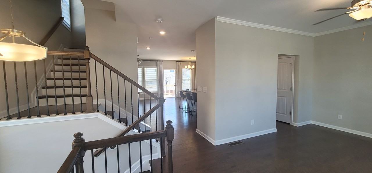 110 Grand Approach Dr - Photo 2 of 20