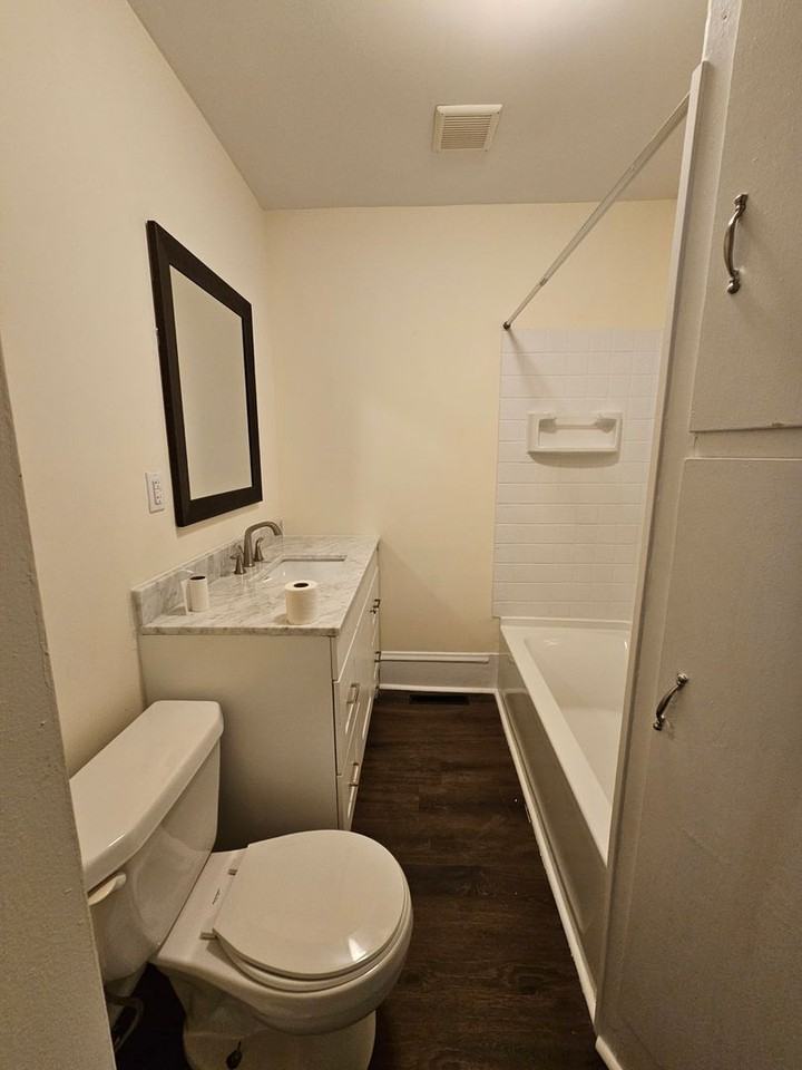 1012 Holton Pl - Photo 6 of 12