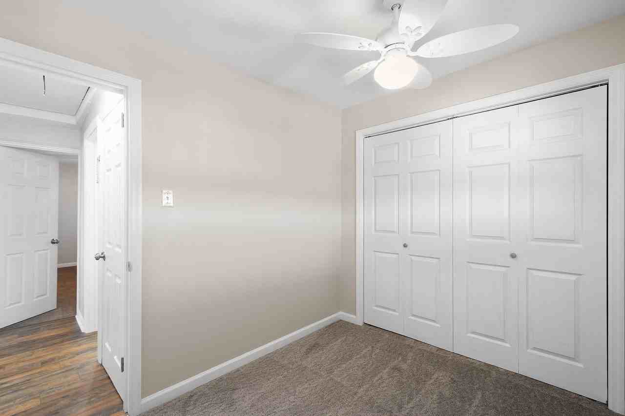 701 Monterey St - Photo 5 of 27