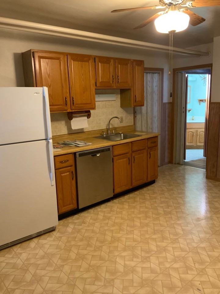 312 Figg Ave - Photo 2 of 27