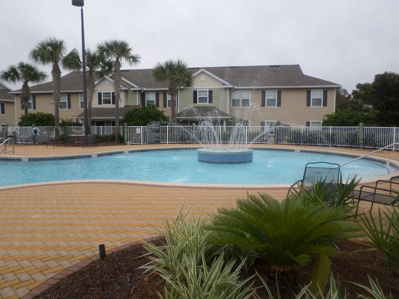 901 Lighthouse Rd - Photo 3 of 24