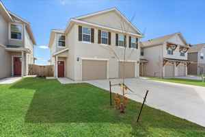 featured image of 13710 Enzo Gate #101